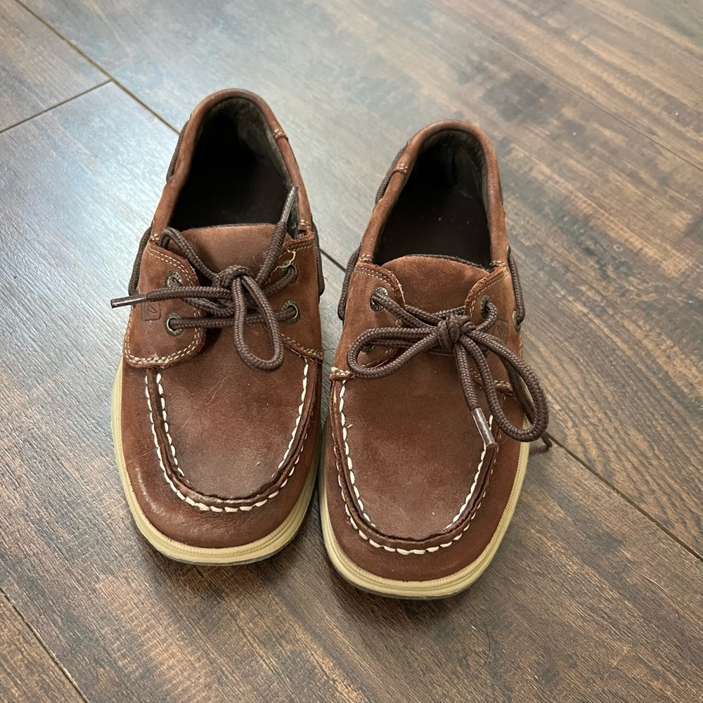 Boys Sperrys